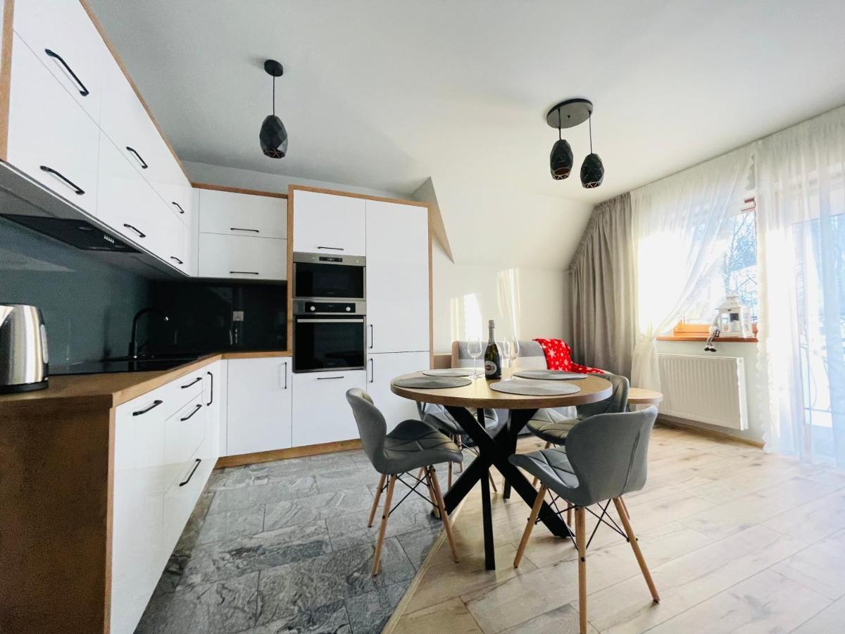 Apartamenty Stasikowka โปโรนิน ภายนอก รูปภาพ